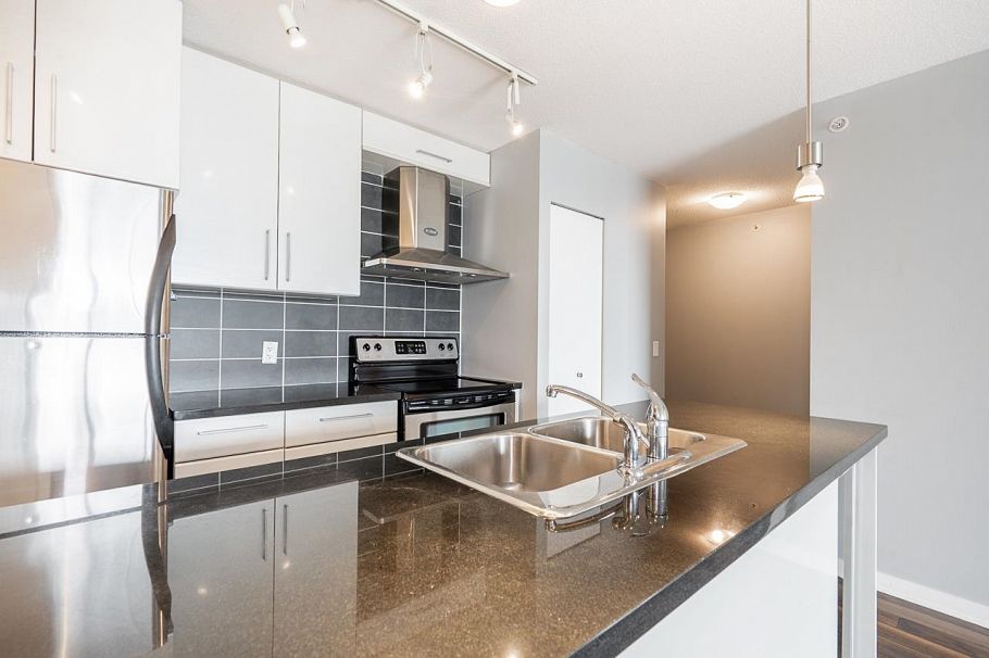 1203 689 Abbott Street Vancouver, BC - 6