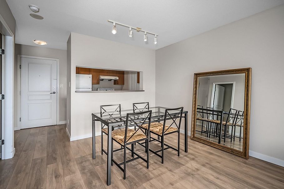 406 5288 Melbourne Street Vancouver, BC - 9
