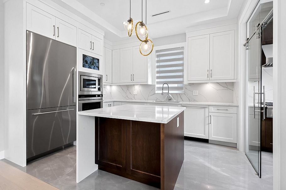 3964 W 21st Avenue Vancouver, BC - 6