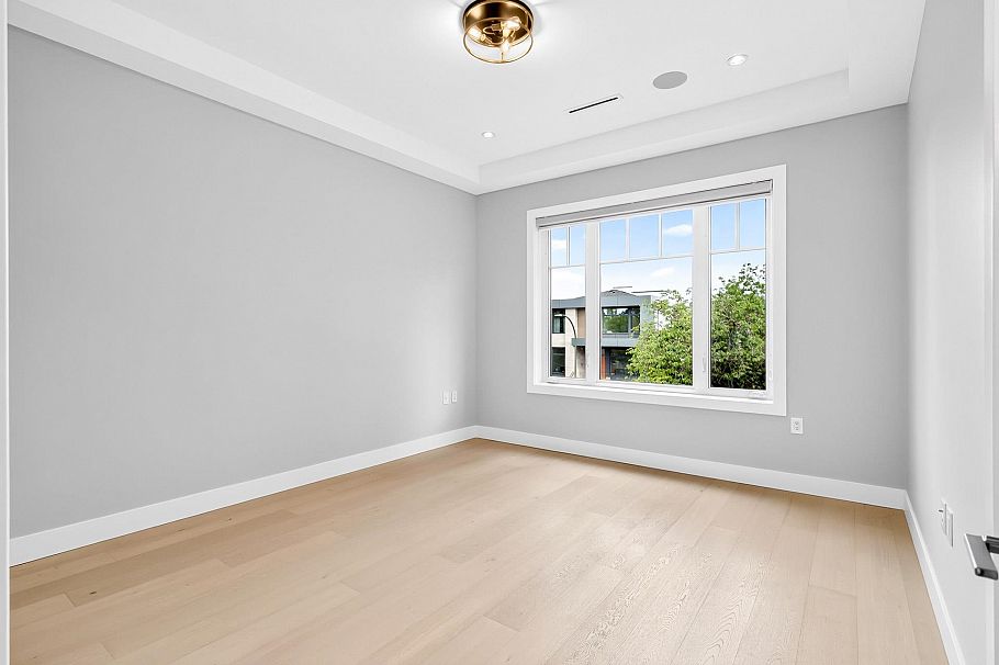 3964 W 21st Avenue Vancouver, BC - 9
