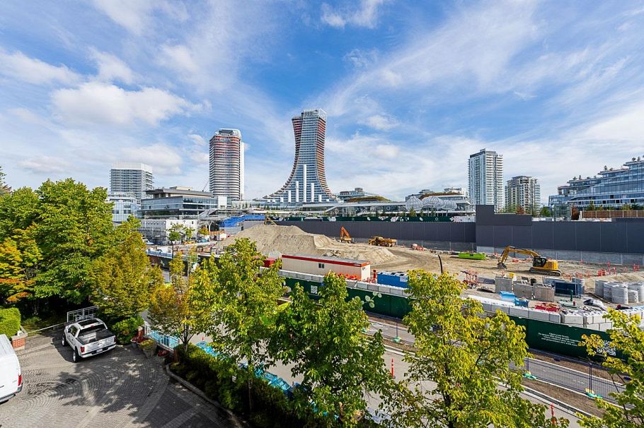 405 688 Fairchild Road Vancouver, BC - 34