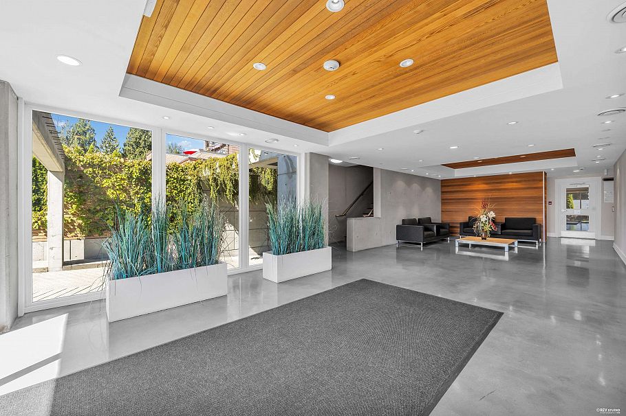 201 650 Evergreen Place North Vancouver, BC - 29