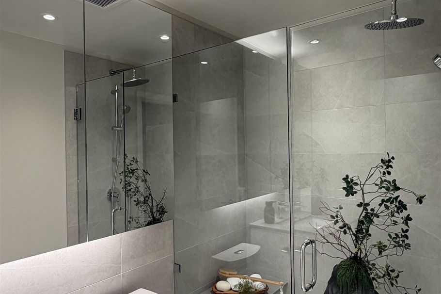 516 110 E 17th Street North Vancouver, BC - 7