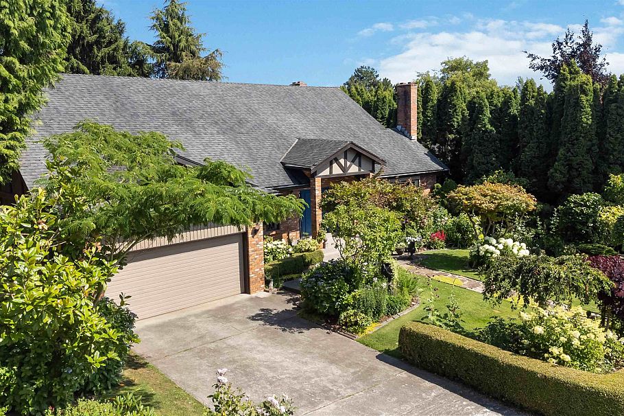4106 Staulo Crescent Vancouver, BC - 39