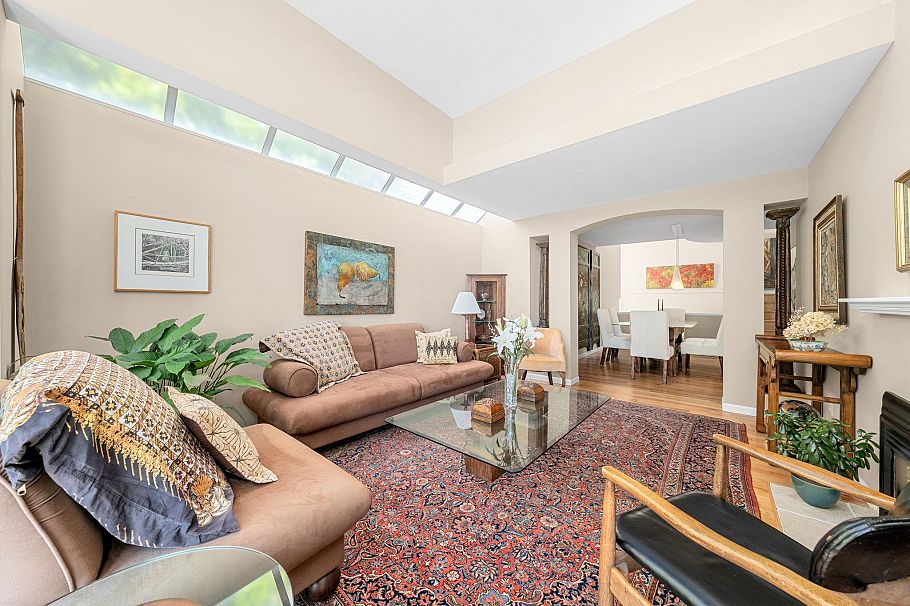 3961 St. Albans Avenue North Vancouver, BC - 9