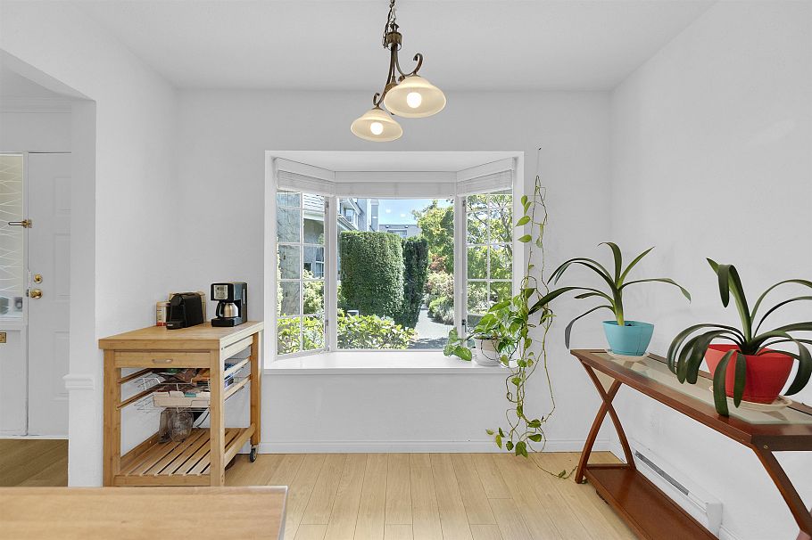 108 216 E 6th Street North Vancouver, BC - 15