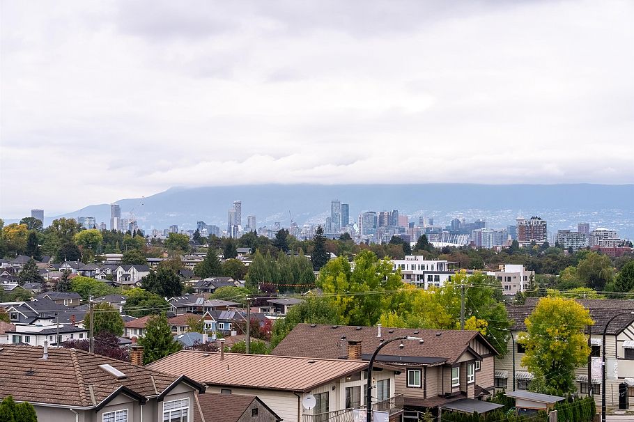 407 4550 Fraser Street Vancouver, BC - 13