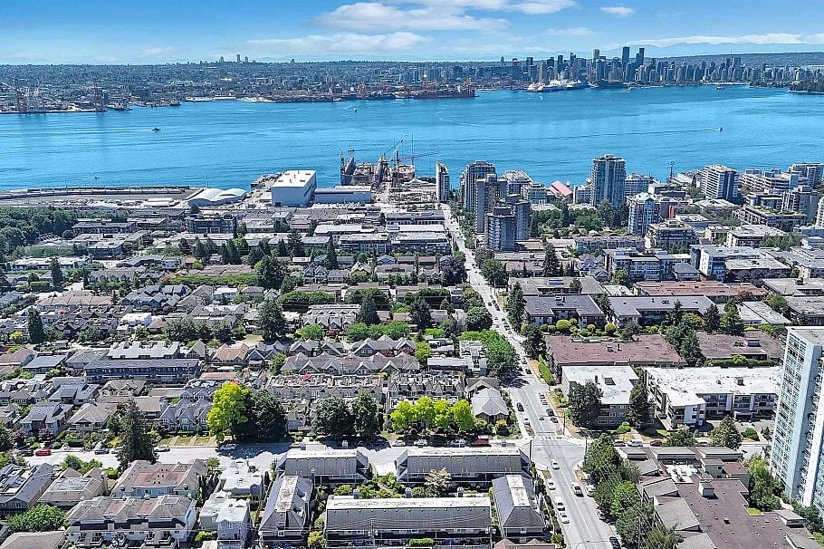 108 216 E 6th Street North Vancouver, BC - 1