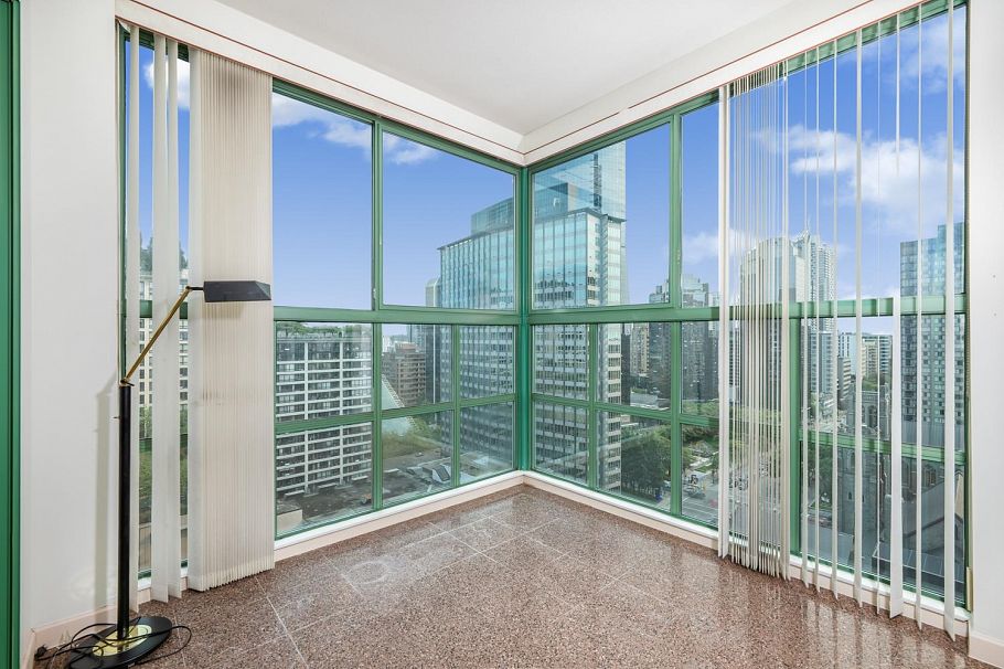 1903 909 Burrard Street Vancouver, BC - 16