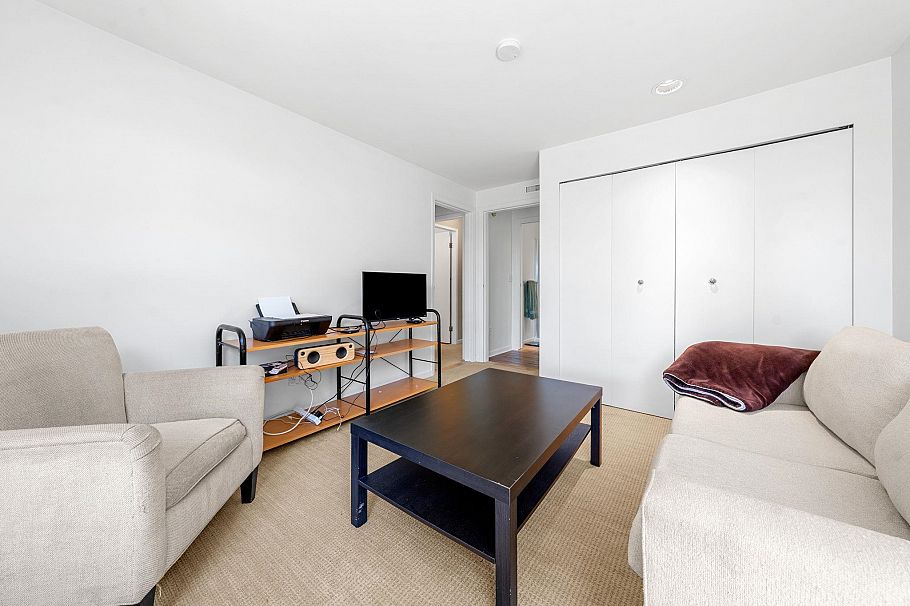 3961 St. Albans Avenue North Vancouver, BC - 31