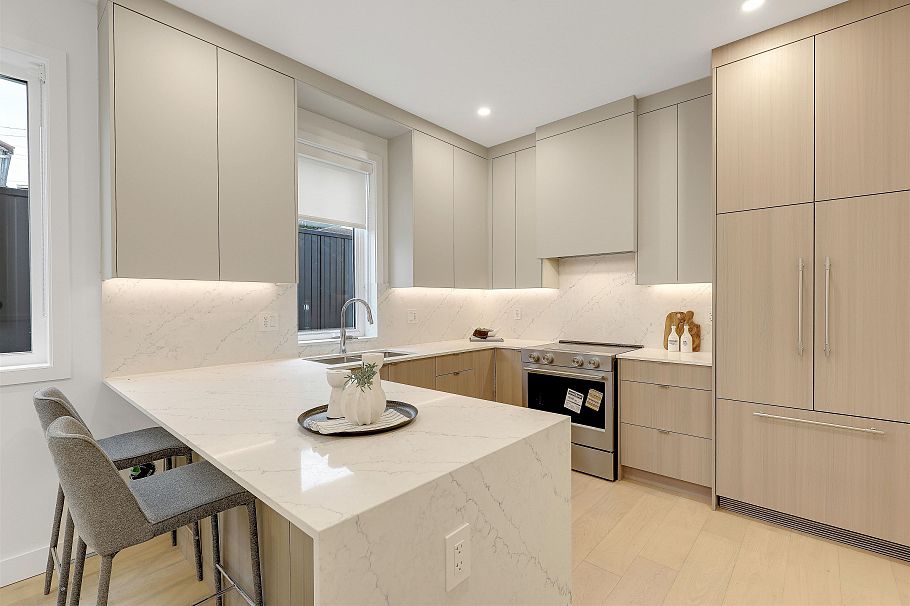 1 3183 Graveley Street Vancouver, BC - 14