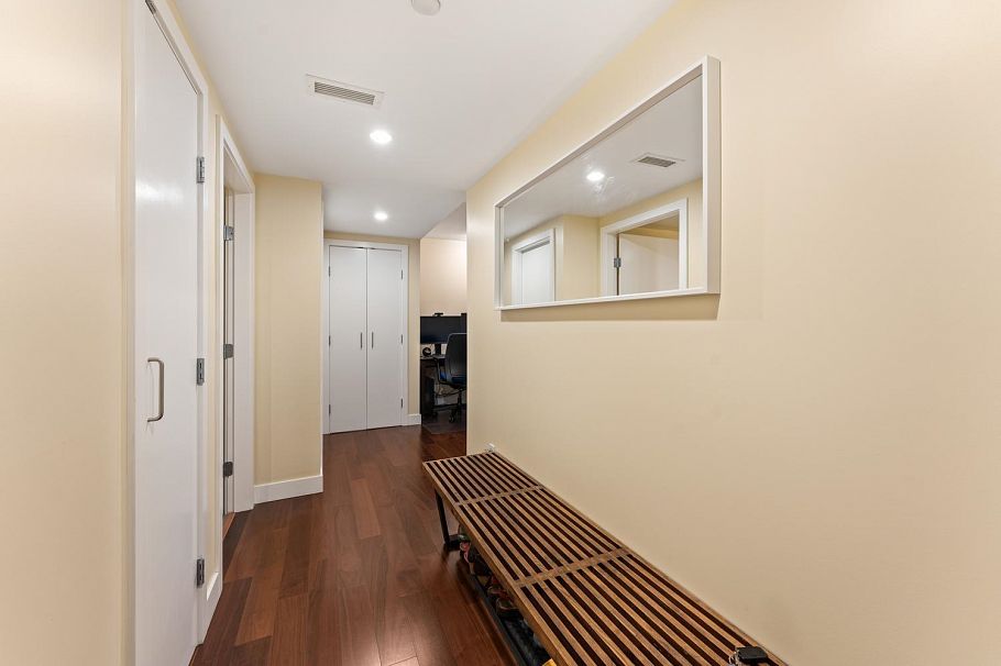 431 3228 Tupper Street Vancouver, BC - 4