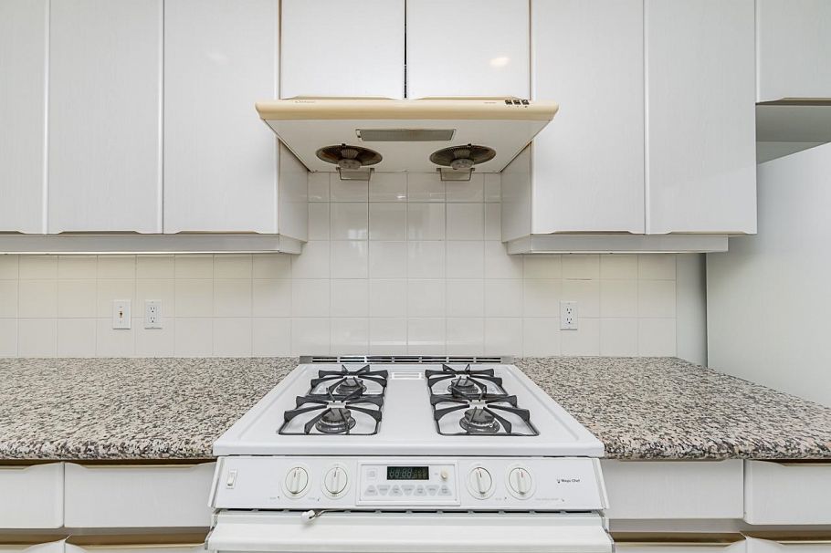 405 688 Fairchild Road Vancouver, BC - 15