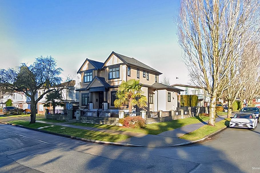 1091 E 55th Avenue Vancouver, BC - 35