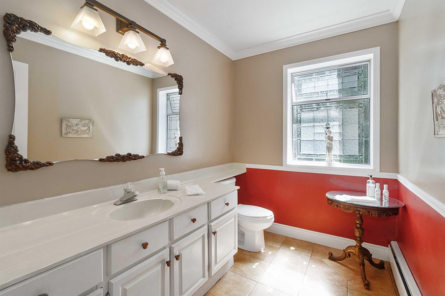 4106 Staulo Crescent Vancouver, BC - 11