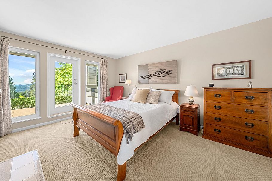 3961 St. Albans Avenue North Vancouver, BC - 24