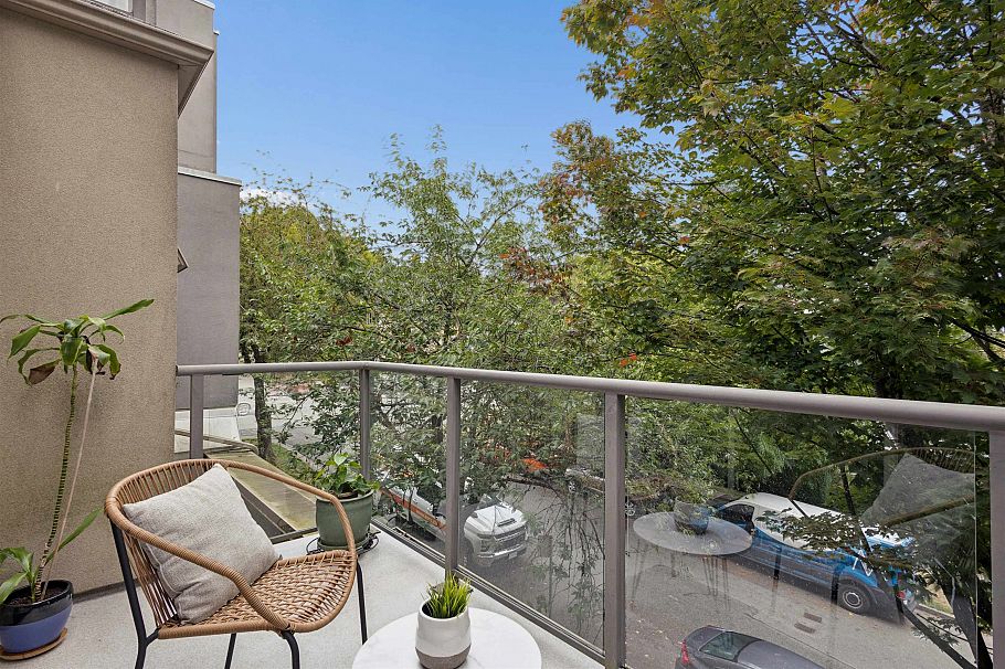 305 980 W 21st Avenue Vancouver, BC - 22