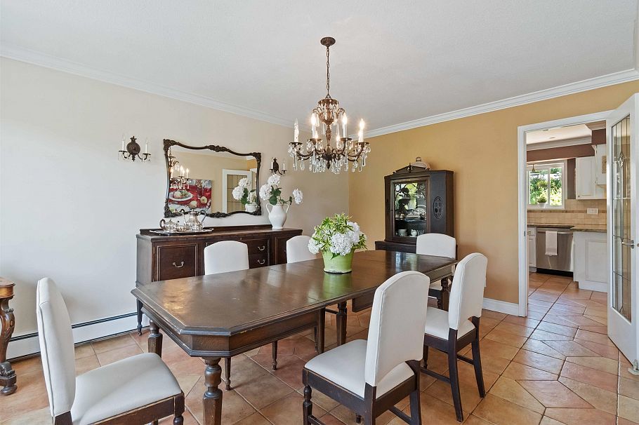 4106 Staulo Crescent Vancouver, BC - 9