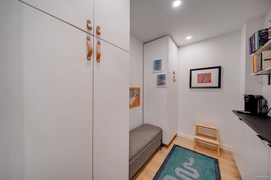 201 760 Kingsway Vancouver, BC - 4