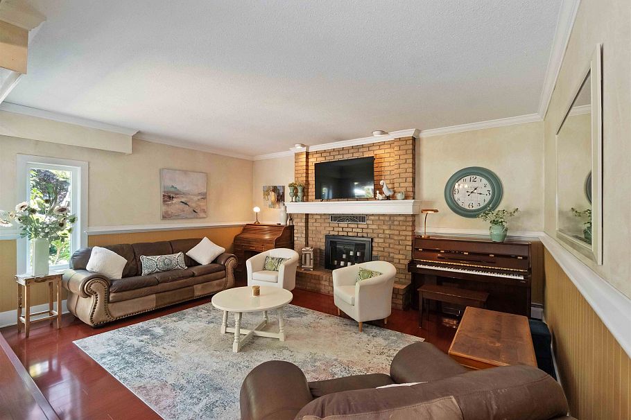 4106 Staulo Crescent Vancouver, BC - 12