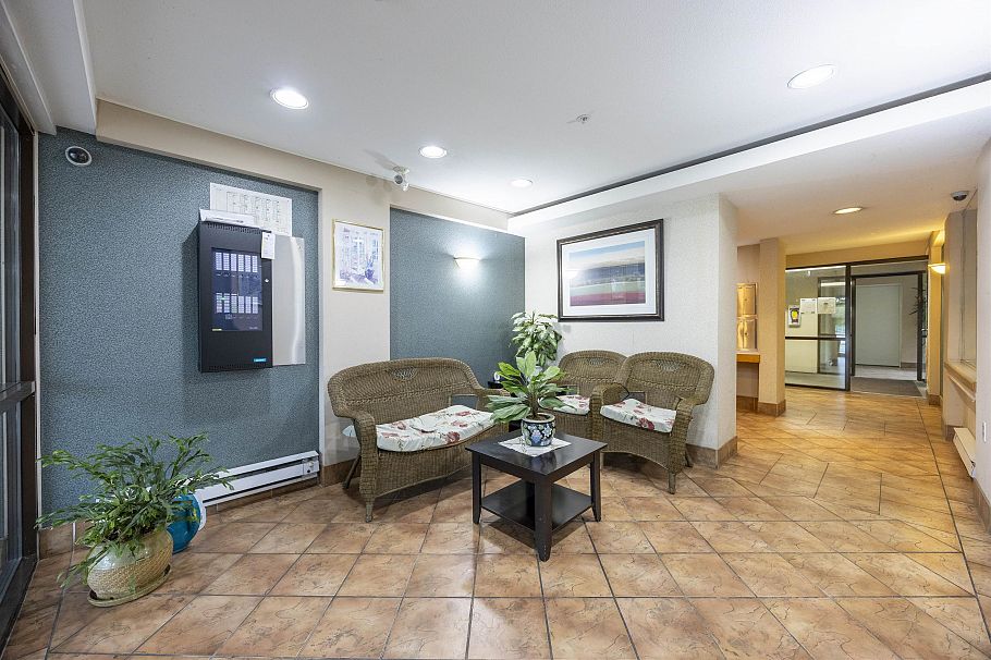 208 2677 Broadway Street Vancouver, BC - 9