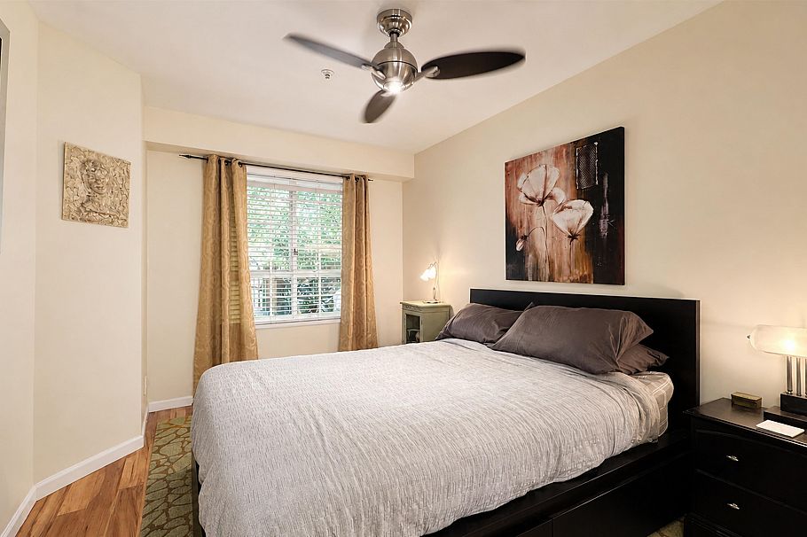 106 8495 Jellicoe Street Vancouver, BC - 9