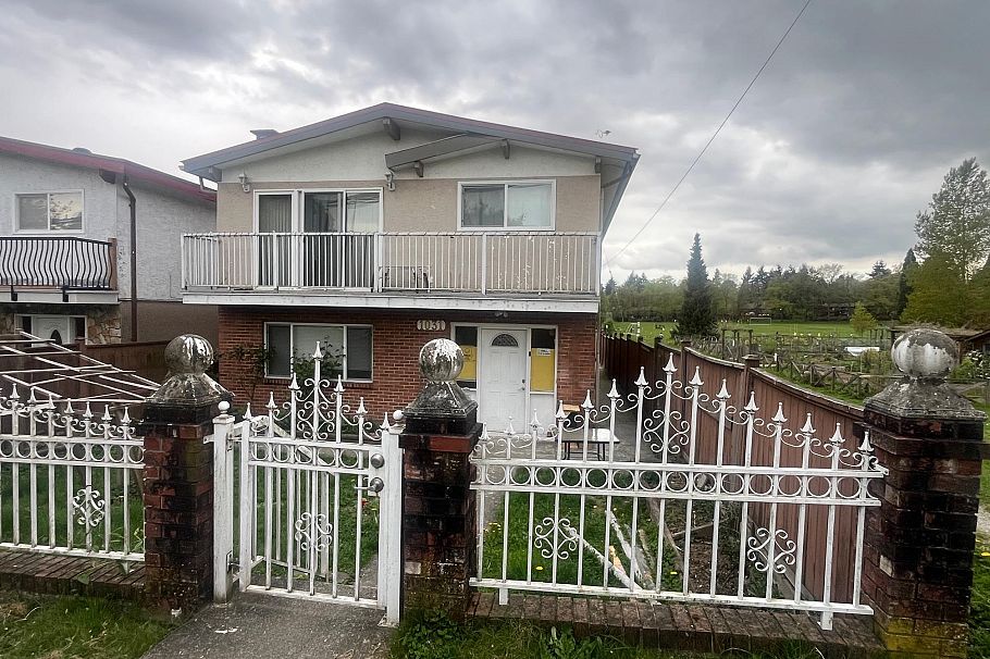 1031 Boundary Road Vancouver, BC - 1