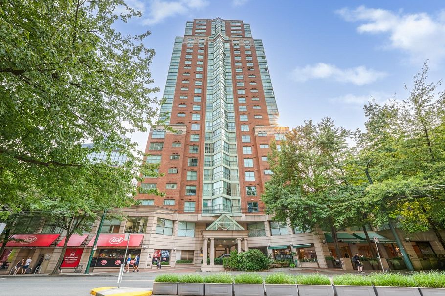 1903 909 Burrard Street Vancouver, BC - 31
