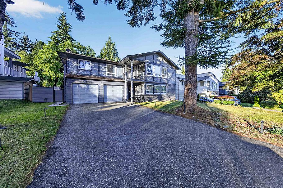 2322 Kirkstone Road North Vancouver, BC - 40