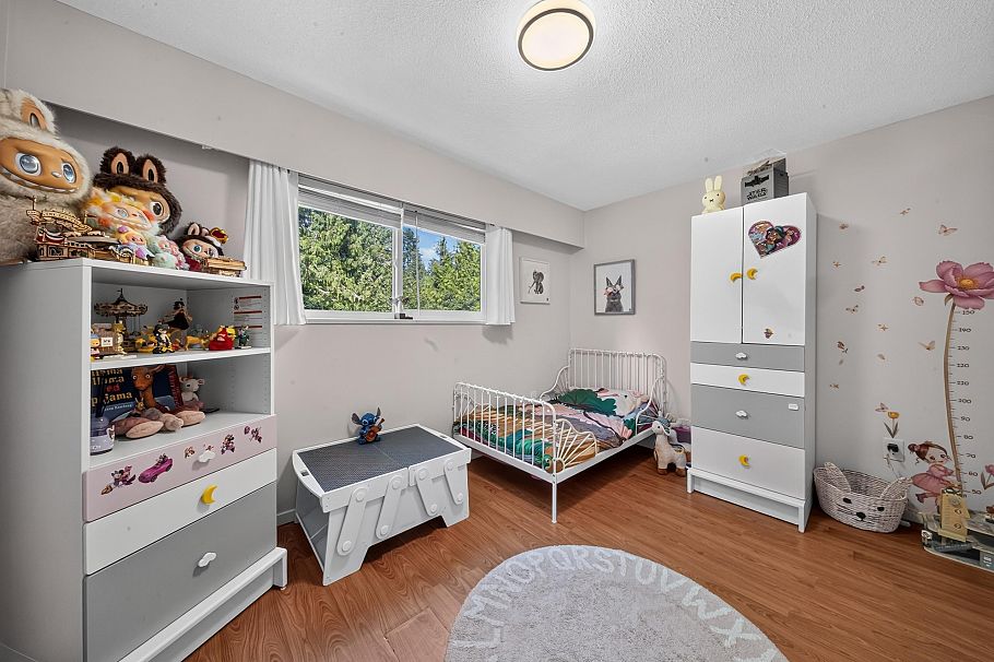 2322 Kirkstone Road North Vancouver, BC - 20