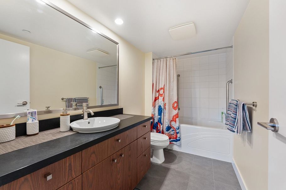 431 3228 Tupper Street Vancouver, BC - 19