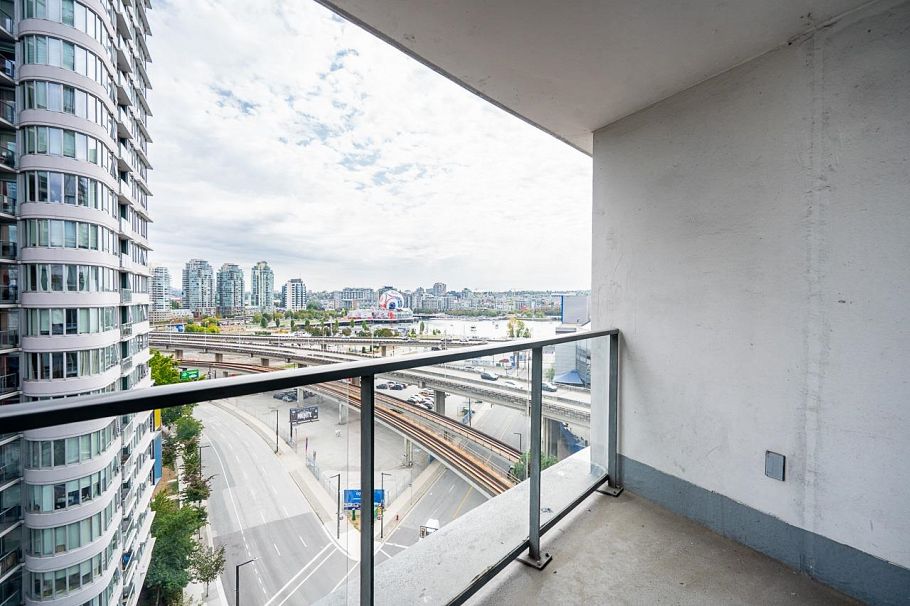 1203 689 Abbott Street Vancouver, BC - 23