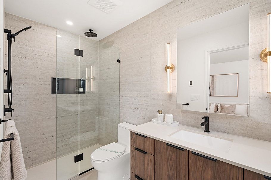 SL 1 2333 E 54th Avenue Vancouver, BC - 22