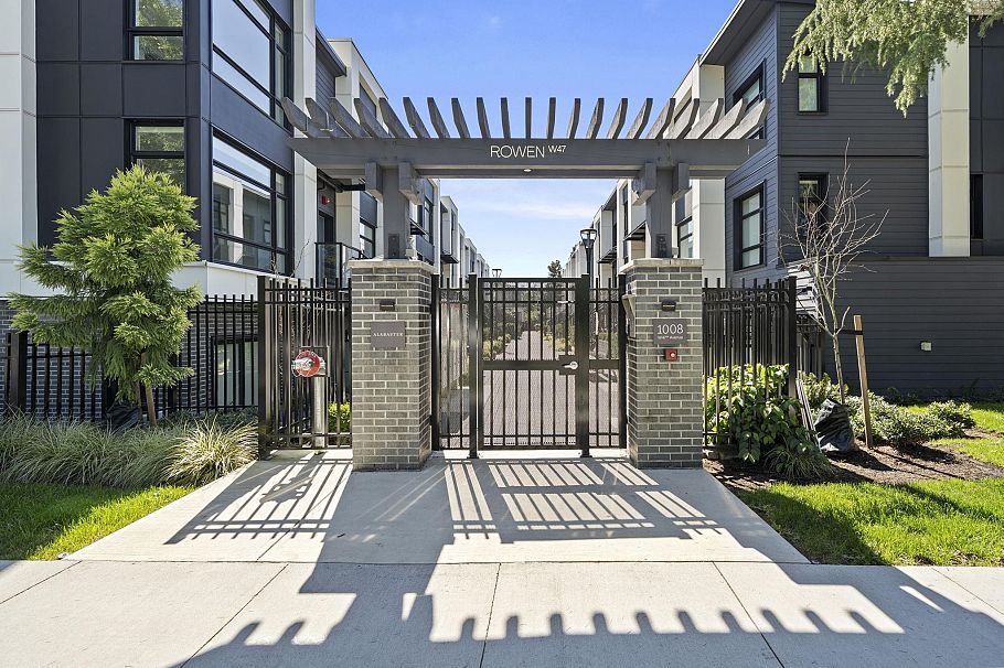 225 1010 W 47th Avenue Vancouver, BC - 31