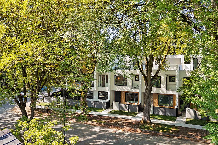 1 1491 Devonshire Crescent Vancouver, BC - 1