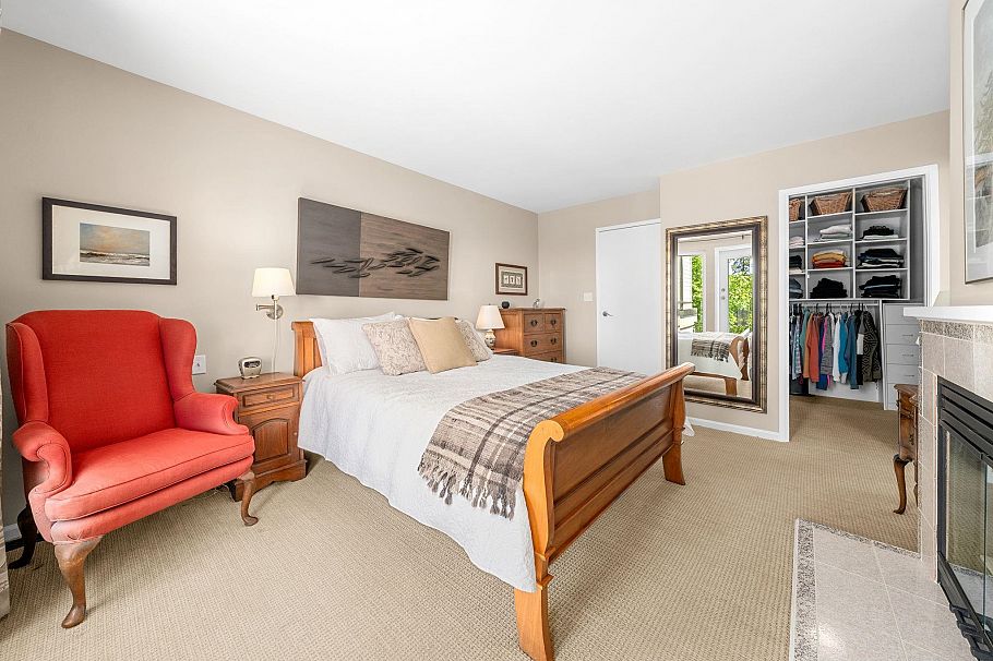 3961 St. Albans Avenue North Vancouver, BC - 25