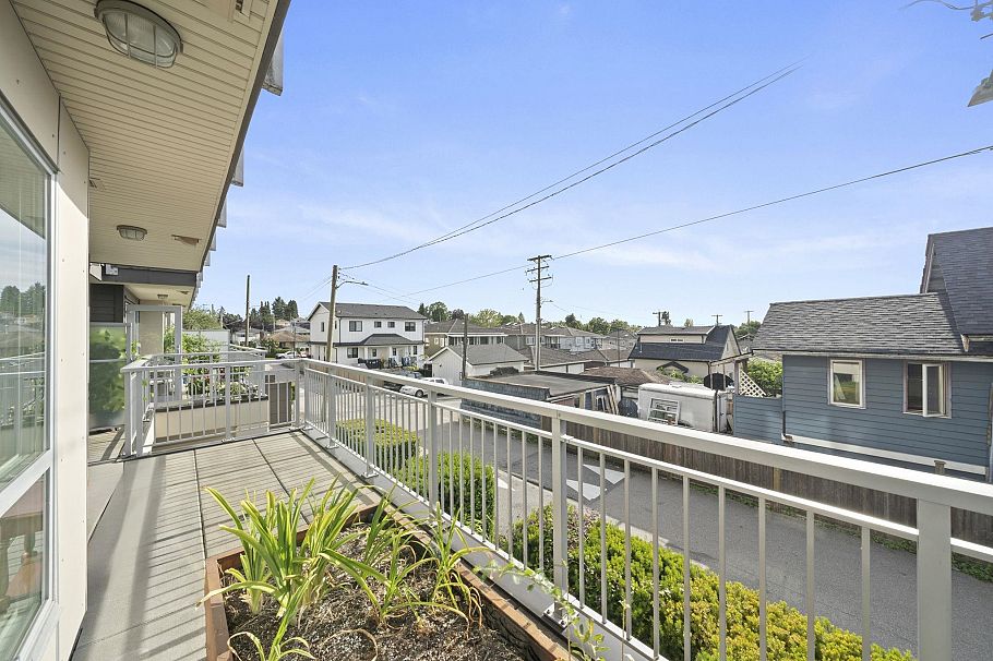 105 2888 E 2nd Avenue Vancouver, BC - 20