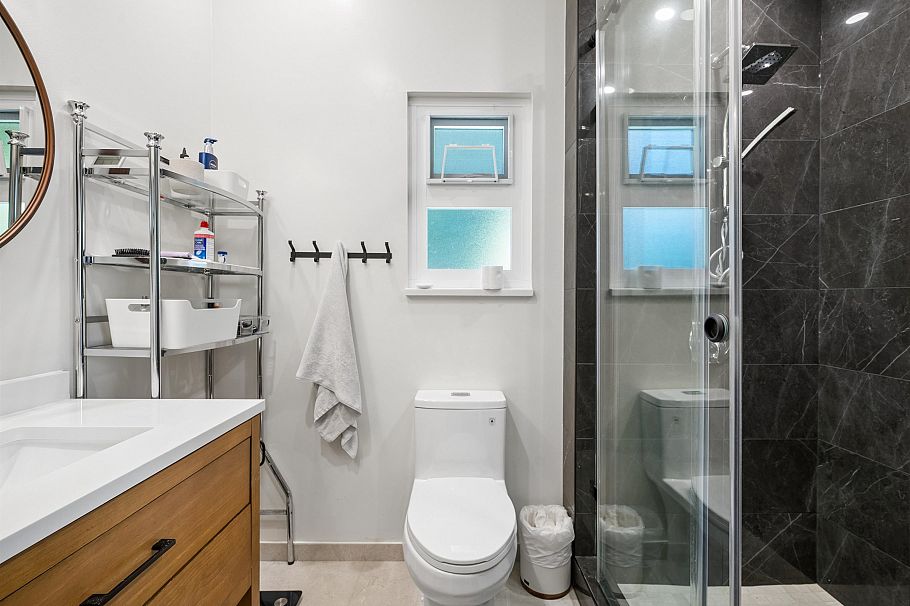 4651 Hoskins Road North Vancouver, BC - 29