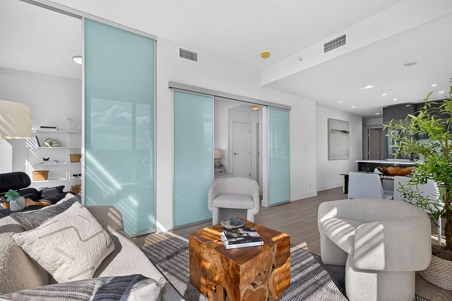 4006 1283 Howe Street Vancouver, BC - 16