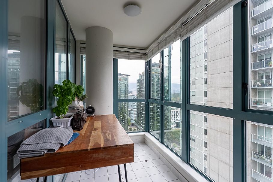 1903 1238 Melville Street Vancouver, BC - 24
