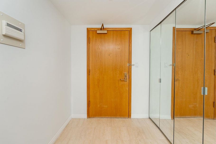 405 688 Fairchild Road Vancouver, BC - 6