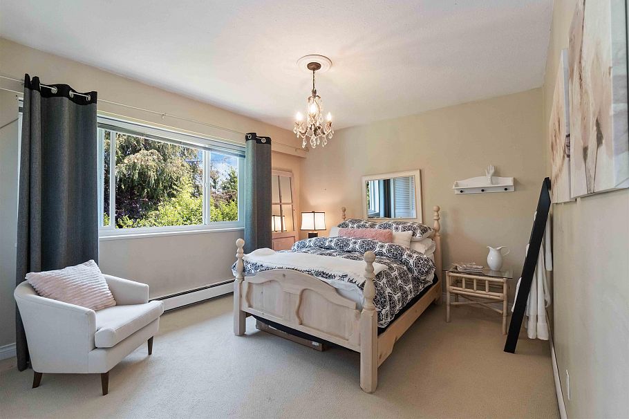 4106 Staulo Crescent Vancouver, BC - 26