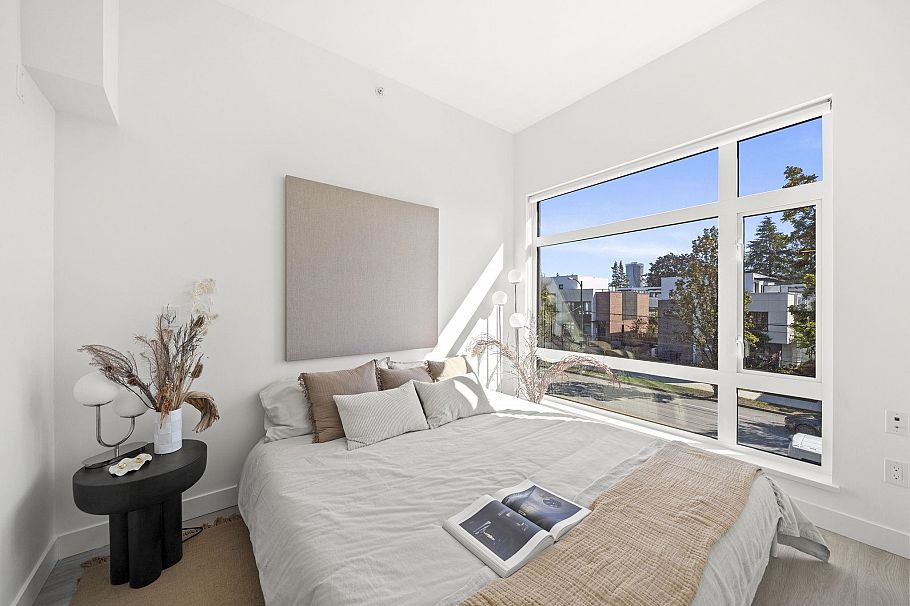 225 1010 W 47th Avenue Vancouver, BC - 16