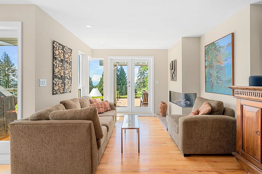 3961 St. Albans Avenue North Vancouver, BC - 14
