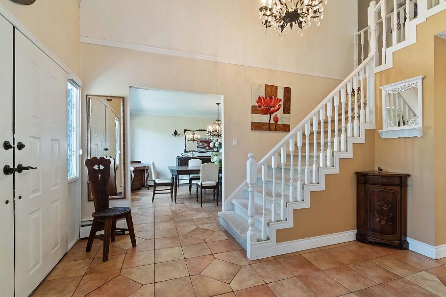 4106 Staulo Crescent Vancouver, BC - 4