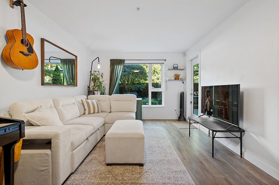 108 221 E 3rd Street North Vancouver, BC - 8