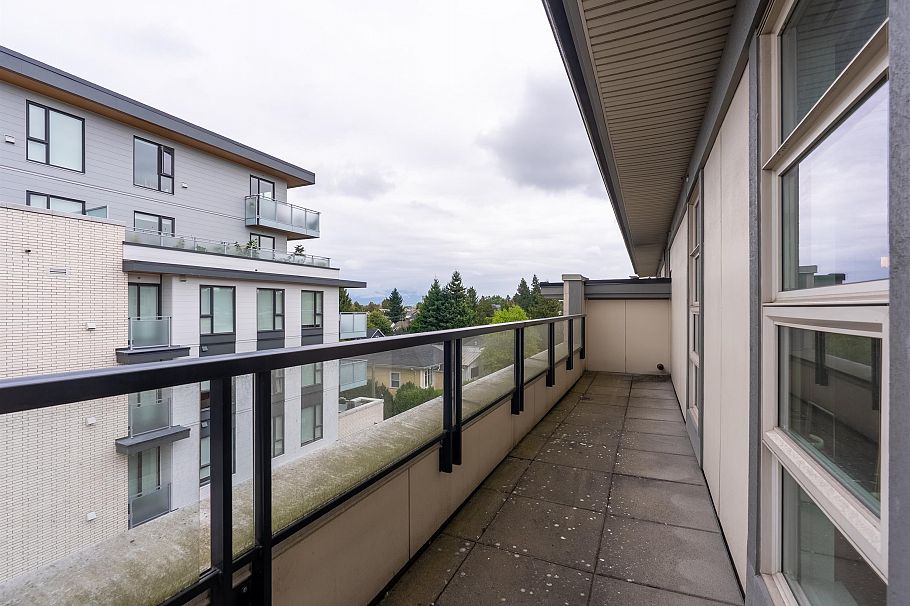 407 4550 Fraser Street Vancouver, BC - 19