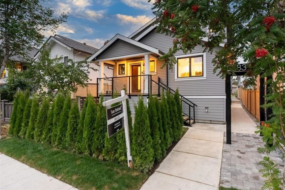 2881 E Georgia Street Vancouver, BC - 29