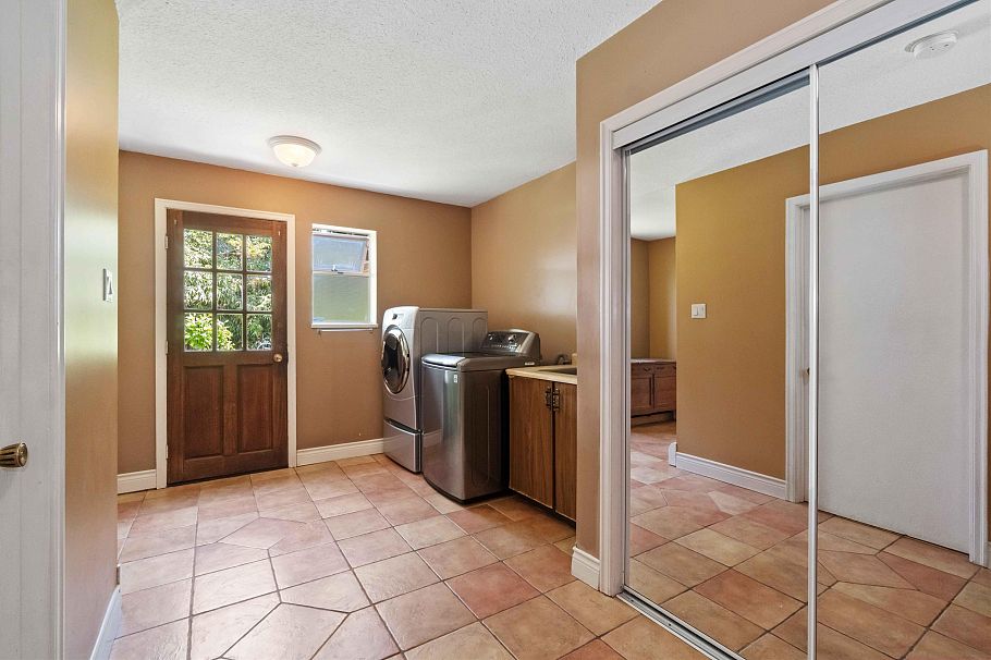 4106 Staulo Crescent Vancouver, BC - 21