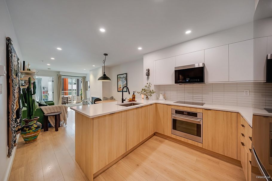 201 760 Kingsway Vancouver, BC - 6